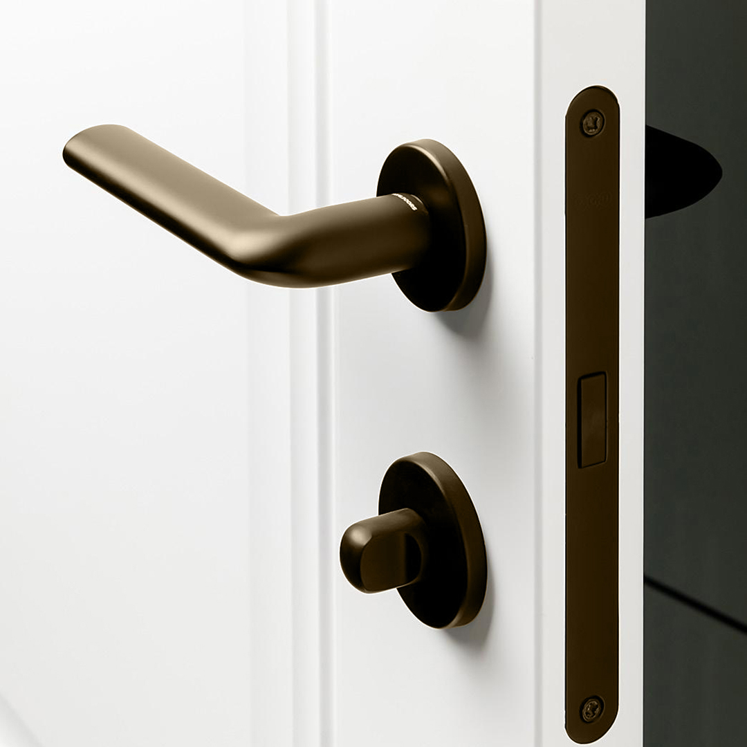 Дверная ручка STILO цвет Никель матовый На розетке RO02